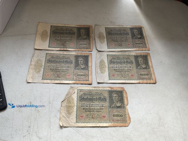 Lot 49-1830743 - LOT OF 5 REICHSBANKNOTES 10000 MARK GERMANY 1922 FOREIGN CURRENCY #COINS0219