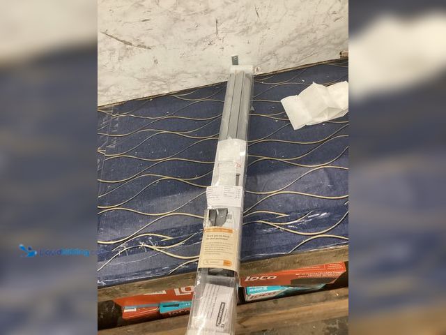 Lot 49-5490001 - Persilux Cordless Roller Window Shade Item is used, with hardware