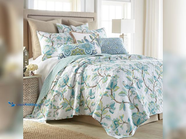Lot 49-5543577 - Levtex Home - Cressida Quilt Set - King/Cal King Quilt + Two King Pillow Shams - Teal Blue Cream Tau...