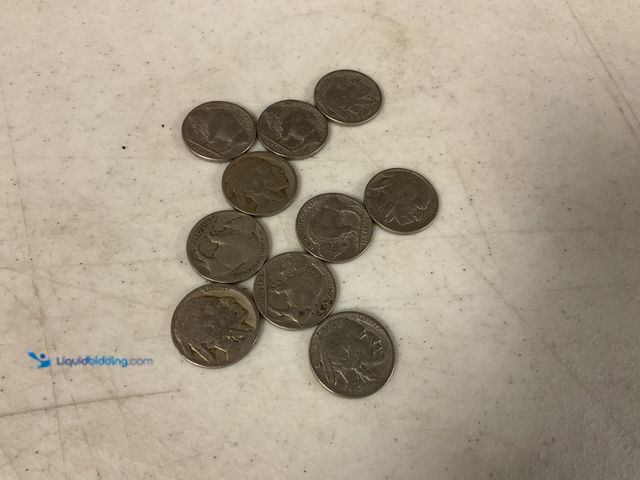 Lot 49-1830724 - LOT OF 10 VINTAGE BUFFALO NICKELS VARIOUS YEARS #COINS0219