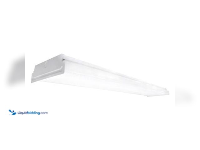 Lot 49-5544401 - Commercial Electric 1-Pack 4 ft. 5600 Lumens Square Lens Integrated LED White Wrap Light, 4000K (2-L...