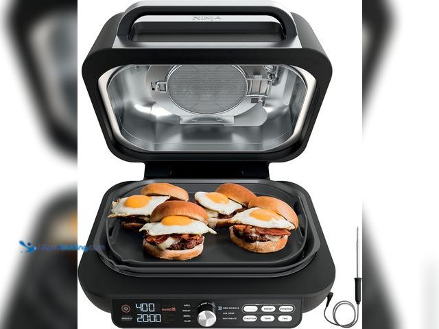 Lot 49-5437193 - Ninja IG651 Foodi Smart XL Pro 7-in-1 Indoor Grill/Griddle Combo, use Opened or Closed, Air Fry, Deh...