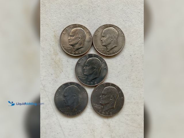 Lot 49-5314795 - LOT OF 5 “IKE” EISENHOWER LARGE ONE DOLLAR COINS INCLUDING 1971, 1972, 1976 AND 1978