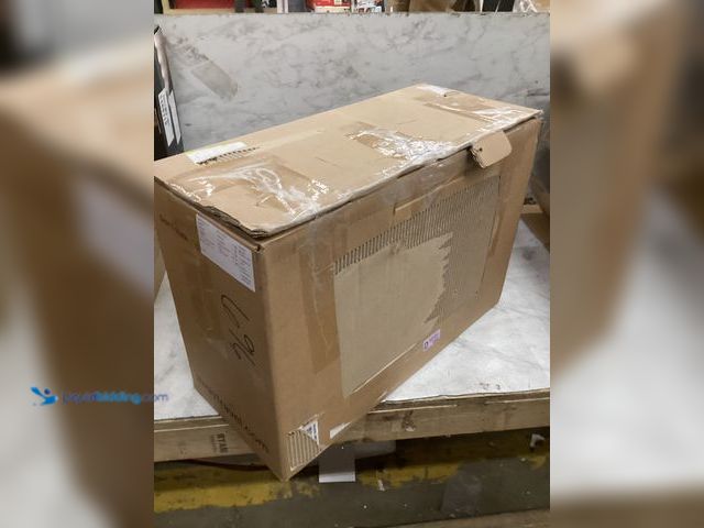 Lot 49-5488327 - Away Carry-On Luggage, Lightweight Hardside Suitcase with Spinner Wheels, 22 Inch Airline Approved, ...