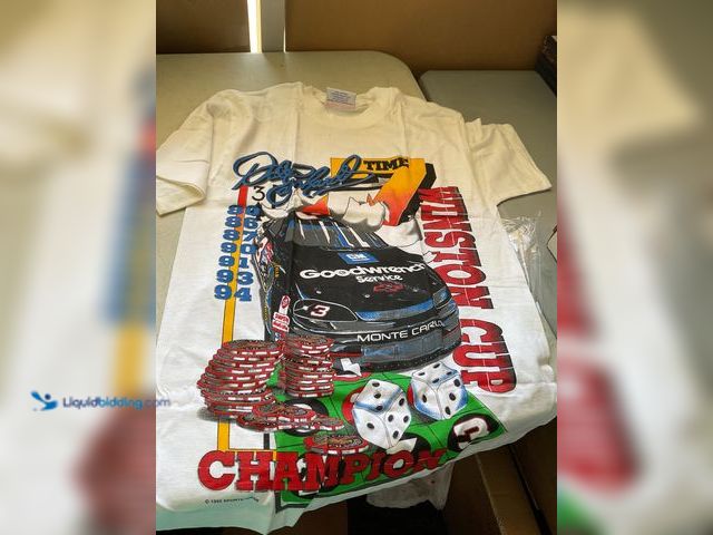 Lot 49-5515539 - Other VERY NICE NEW OLD SCHOOL FULL ART DALE EARNHARDT WINSTON CUP CHAMP T-SHIRT SIZE M