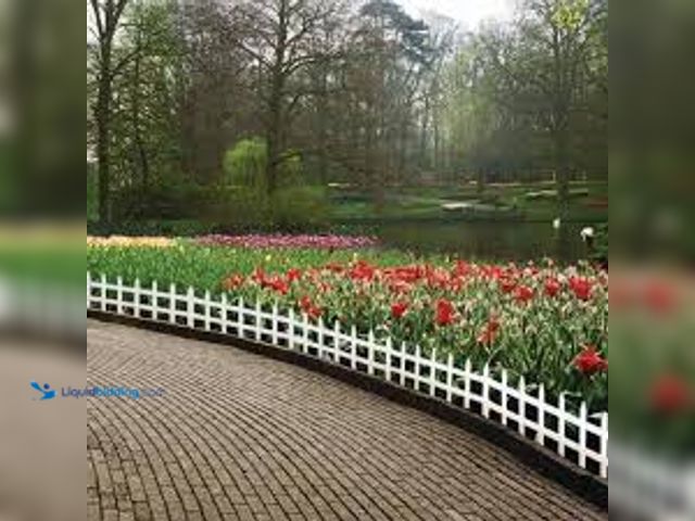 Lot 49-5485945 - QTY 6 - Vigoro 18 in. H 36 in. W White Wood Picket Garden Fence. Model # RC 74W. New with no hardwar...