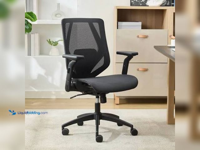 Lot 49-3563494 - TrueWellness All Mesh Office Chair. Model;: 52913-BLK. Unused