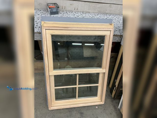Lot 49-5543714 - White Single Hung Window. 3.5ft x 2.5ft. Unused.