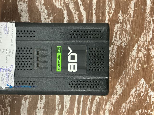 Lot 49-3563437 - Greenworks Pro 80 -Volt, 4 Ah 1 -Pack Lithium Ion (Li-ion) Battery Model :BAB727 Used. No charger