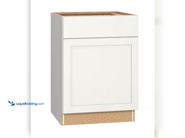 Lot 49-1572280 - Hampton Bay Westfield Feather White Shaker Stock Assembled Base Kitchen Cabinet (24 in. W x 23.75 in...