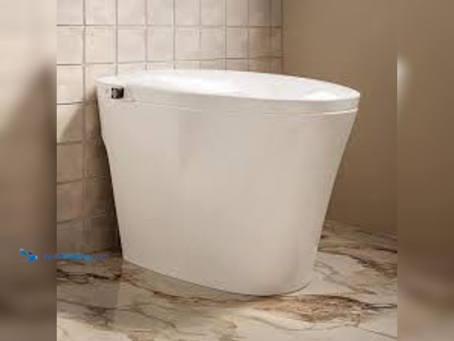 Lot 49-5488033 - Swiss Madison Hugo H Power Flush 1-Piece Toilet 12 in. Rough-in 1.1GPF Elongated Non-Electric ADA To...