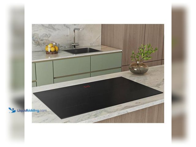 Lot 49-1518103 - Samsung 30" Induction Cooktop with Anti-Scratch Matte Glass and 4 Sync Elements Model # CC70F30S2D, ...