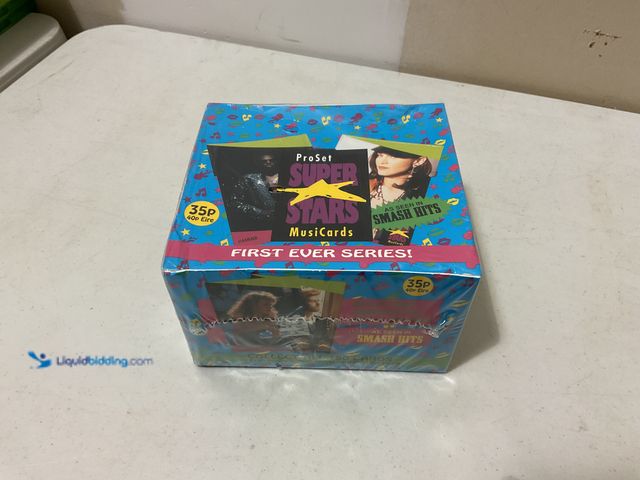 Lot 49-1835332 - Other WOW AN AMAZING FACTORY SEALED PRO SET SUPER STARS MUSI CARDS SERIES 1 WITH 36 PACKS STILL IN F...