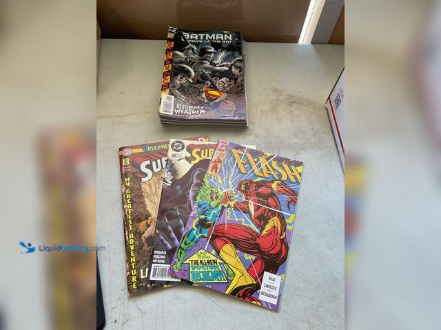 Lot 49-1975493 - Other LOT OF 20 COLLECTIBLE COMIC BOOKS FROM DC, MARVEL AND MORE INCLUDING FLASH, SUPERMAN, BATMAN A...
