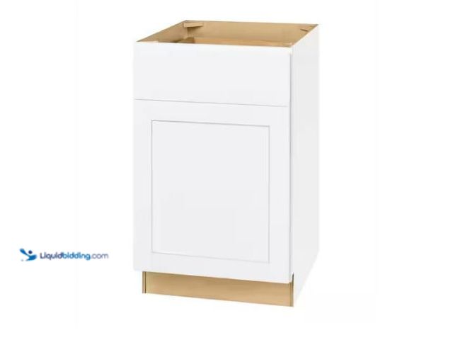 Lot 49-1573922 - Hampton Bay Avondale 21 in. W x 24 in. D x 34.5 in. H Ready to Assemble Plywood Shaker Base Kitchen ...