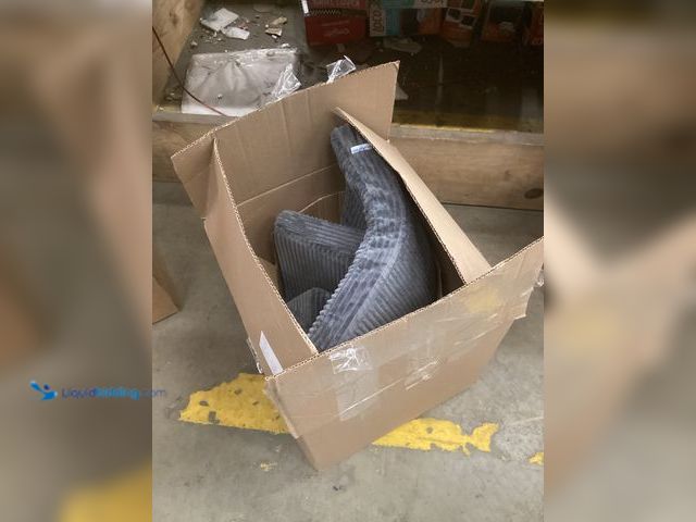 Lot 49-5483738 - prime patio grey memory foam cushion. Unused