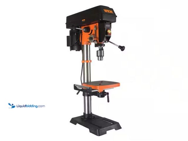 Lot 49-2001306 - WEN 12-Inch Benchtop Cast Iron Drill Press, 6. 2A Variable Speed with 1/8-5/8 in. Chuck Capacity Las...