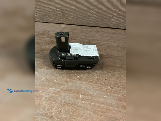 Lot 49-5449613 - RYOBI
ONE+ 18V Lithium-Ion 1.5 Ah Battery (tested works) Unused