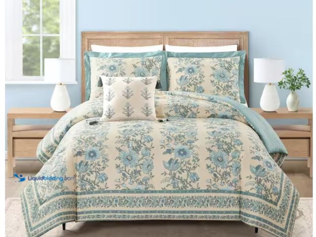 Lot 49-1622657 - Spartina 449 Mystic Moss 3-Piece Blue/Green Floral Cotton Full/Queen Comforter Set, Model # A043424G...