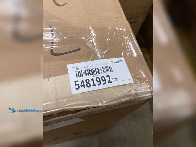 Lot 49-5481992 - Foam Plush Mattress Topper Item is used