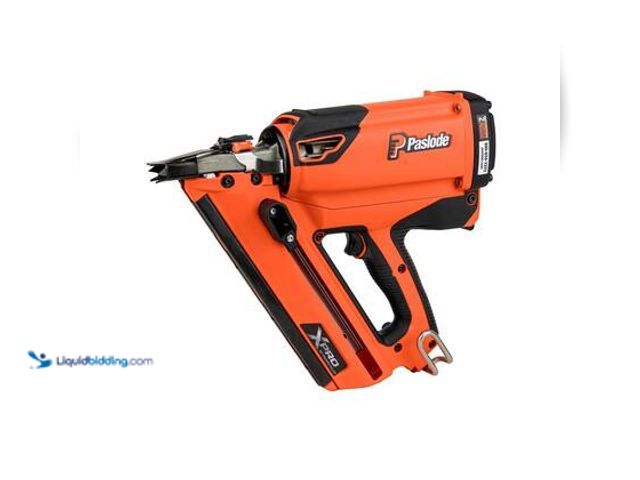 Lot 49-5558974 - Paslode CF325XPRO 30 Degree Gas Powered Cordless Strip Load Framing Nailer Model # 906800 USED. CHAR...