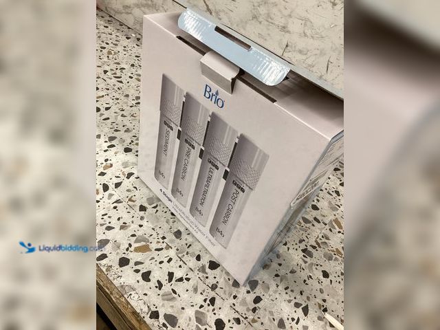 Lot 49-5450544 - Brio 4 Stage Ultrafiltration Water Filter Replacement Kit Item is unused.