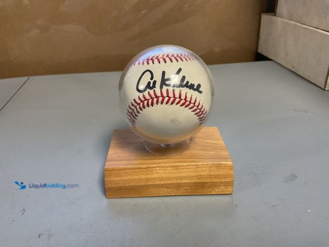 Lot 49-1804312 - AUTOGRAPHED BASEBALL BY AL KALINE.