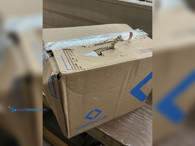 Lot 49-5477942 - Sameat Towel Warmer (powers on) (unable to test) Used