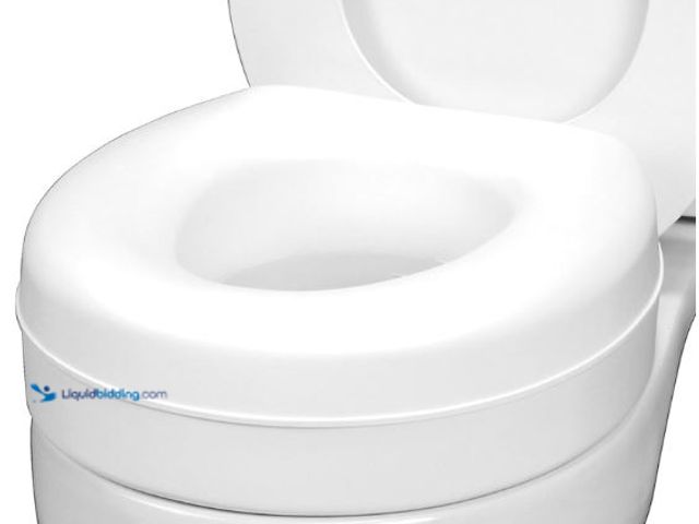 Lot 49-1569115 - HealthSmart Enhanced Comfort 5" Raised (Round) Toilet Seat Risers for Seniors 5 Slip Resistant Pads ...