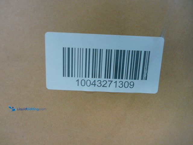 Lot 49-1629073 - Glacier Bay Tight Radius 36 in. Undermount 50/50 Double Bowl 18 Gauge Stainless Steel Kitchen Sink w...