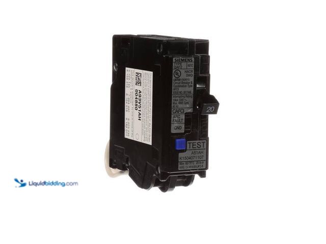 Lot 49-5446833 - Siemens
20 Amp 1 in. Single-Pole Combination AFCI Circuit Breaker. SKU # 256336. Item is unused.