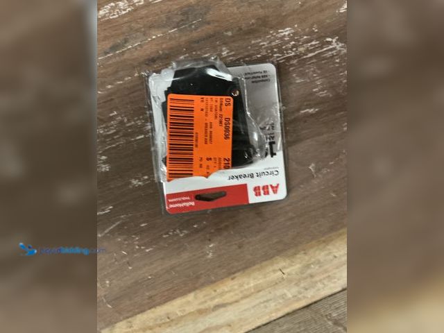 Lot 49-5487523 - ABB
100 Amp 1 in. Double-Pole Circuit Breaker (THQL21100PA) Used