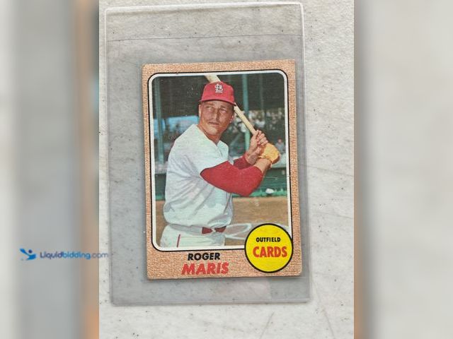 Lot 49-1505754 - COLLECTIBLE 1968 TOPPS ROGER MARIS BASEBALL CARD #330 ST LOUIS CARDINALS #COINS0122