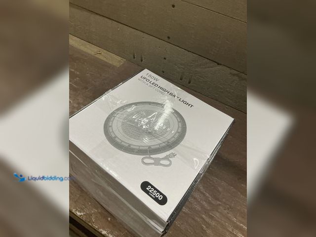 Lot 49-5482176 - 150W UFO LED High Bay Light W/ 5ft Cord (4pack) New