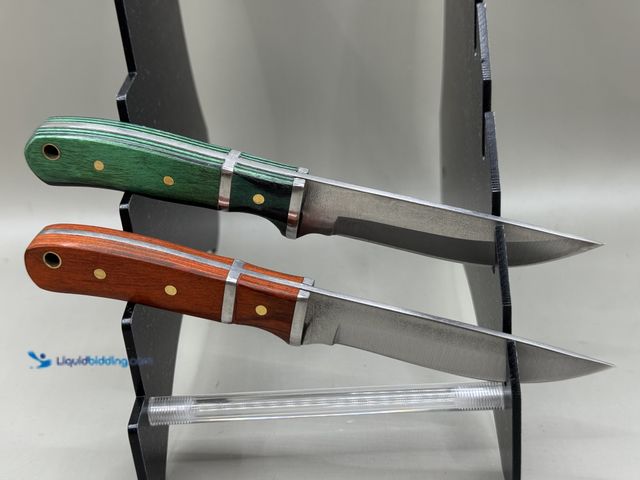 Lot 49-1816752 - New 2-Pack Stainless Steel Fixed Blade Columbia Knife With 2.95" Sharp Blade .