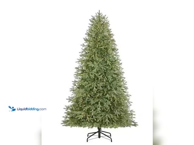 Lot 49-1544883 - Home Accents Holiday 7.5 ft. Jackson Noble Fir LED Pre-Lit Artificial Christmas Tree T22, Model # 10...