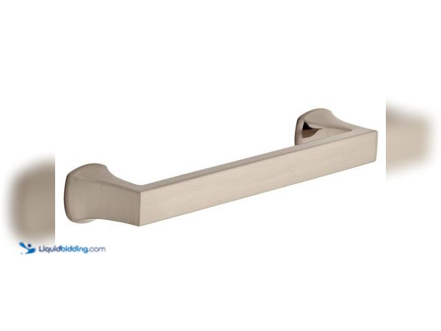 Lot 49-5543042 - Approx 15 -  Liberty
Mandara 5-1/16 in. (128 mm) Classic Satin Nickel Cabinet Drawer Bar Pull. Mode...