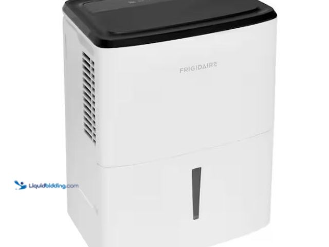 Lot 49-1624612 - Frigidaire 22-Pint 350-sq.ft. Dehumidifier with Bucket in White Model # FFAD2234W1, Unused, Has Atta...