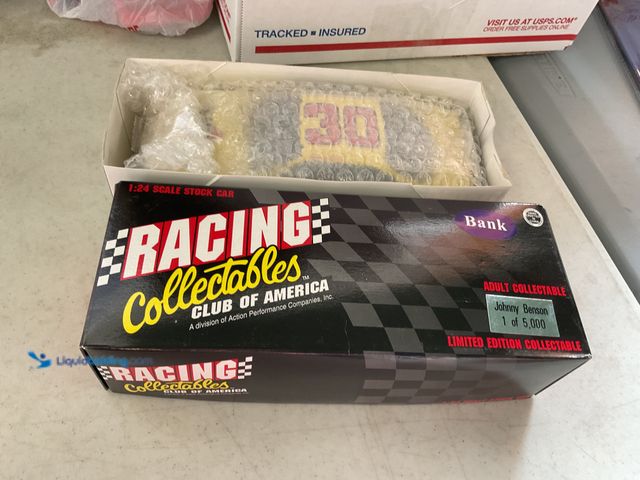 Lot 49-5350473 - Other RACING COLLECTABLES CLUB OF AMERICA #30 JOHNNY BENSON PENNZOIL1 OF 5,000 1/24 SCALE DIECAST CA...