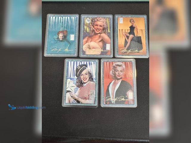 Lot 49-9001 - Lot of (5) Marilyn Monroe gold foil stamped collectible cards with 1 gram silver bar .999 Fine silve...