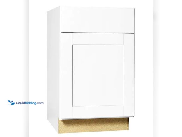 Lot 49-1550376 - Hampton Bay Shaker 21 in. W x 24 in. D x 34.5 in. H Assembled Base Cabinet in Satin White, Model # K...