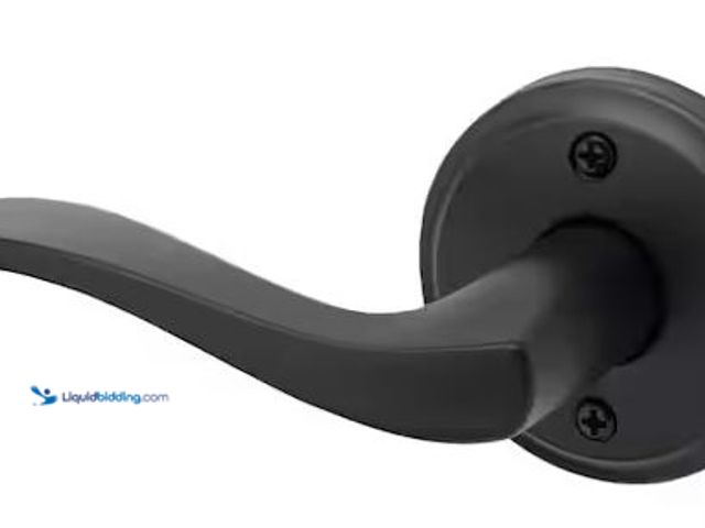 Lot 49-5486005 - Kwikset
Sedona Matte Black Left Handed Round Wave Half Dummy Door Handle Internet # 331979183
Mode...