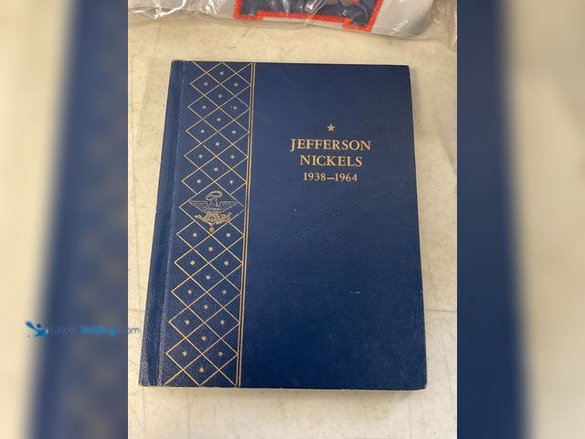 Lot 49-1505717 - NICE WHITMAN JEFFERSON NICKELS 1938-1964 COLLECTOR BOOKLET MISSING 11 COINS. #COINS0122