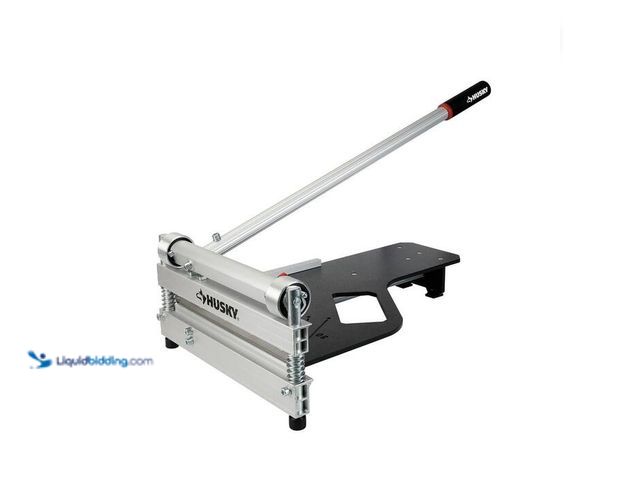 Lot 49-2024973 - Husky 13 in. Multi-Flooring Cutter with Tungsten Alloy Steel Blade and Non-Slip Hand Grip. Model # 1...