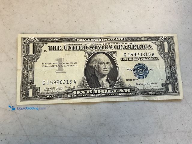 Lot 49-1505429 - NICE CONDITION 1957 A BLUE SEAL UNITED STATES ONE DOLLAR SILVER CERTIFICATE #COINS0122