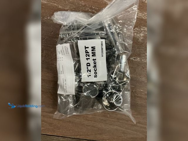 Lot 49-5487025 - Husky 1/2''D Socket 33pc Set. Unused