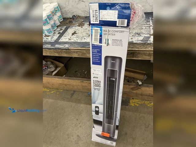 Lot 49-3563719 - MIDEA 42in Smart Tower Fan (black) (sounds broken inside when on) (tested works) Unused