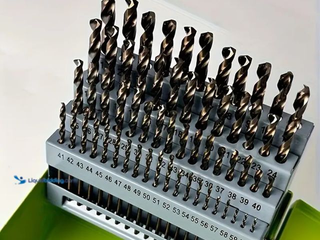 Lot 49-1805038 - New High-speed Steel Drill Bit Set