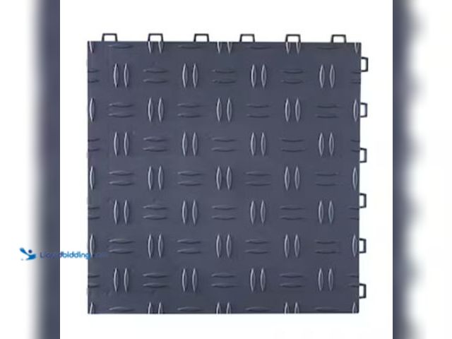 Lot 49-2022782 - Approx. (25) sq. ft of VEVOR 12-in x 12-in Diamond Polypropylene Garage Floor Tile, 25 -Pack, Model ...