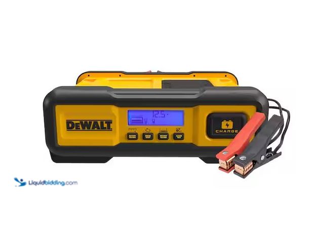 Lot 49-1576694 - DEWALT 100-Amp Battery Charger/Maintainer Model # DXAEC100, Unused, Powers On  Ref#AHDSB0205